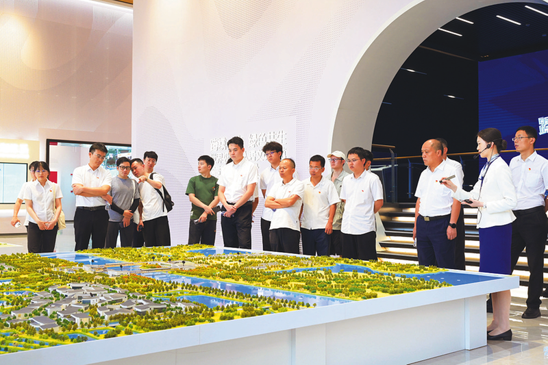 必赢网络游戏平台四局上海公司本部党总支开展“踏寻开展蓝图厚植继承底色”主题党日活动